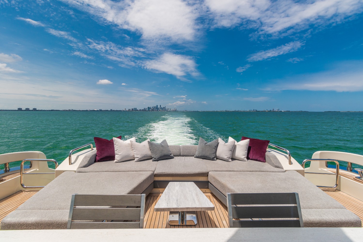 103' Azimut Luxury yacht Charters Miami