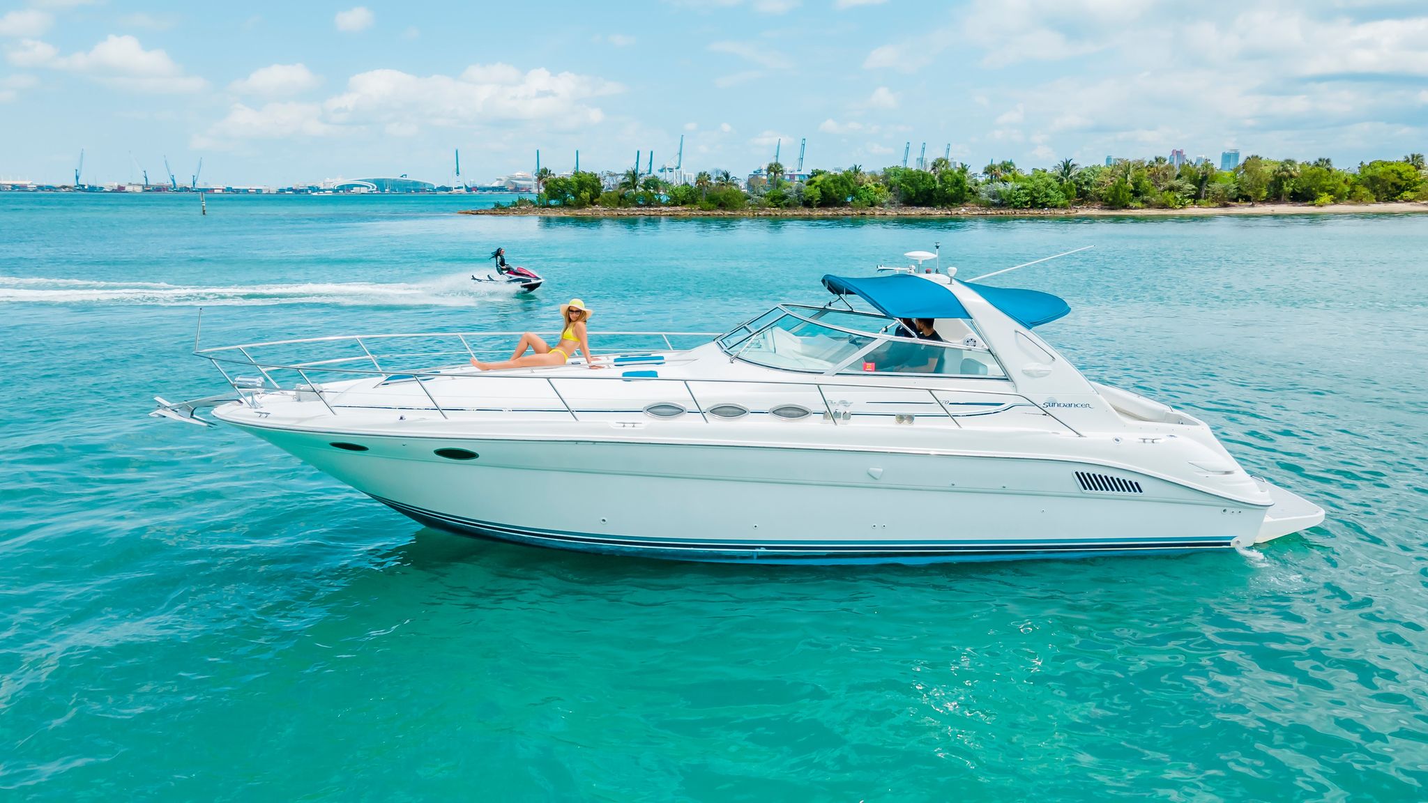 40 SeaRay Miami Luxury Boats 40 SeaRay Miami Luxury Boats
